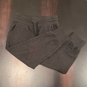 Rebel Athletic Star Player Jogger in Gray